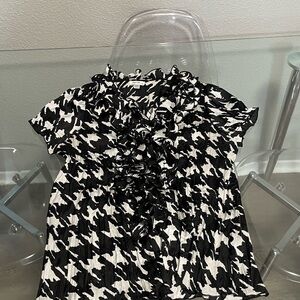 Jaipur Black and White Ruffled Short Sleeve Blouse